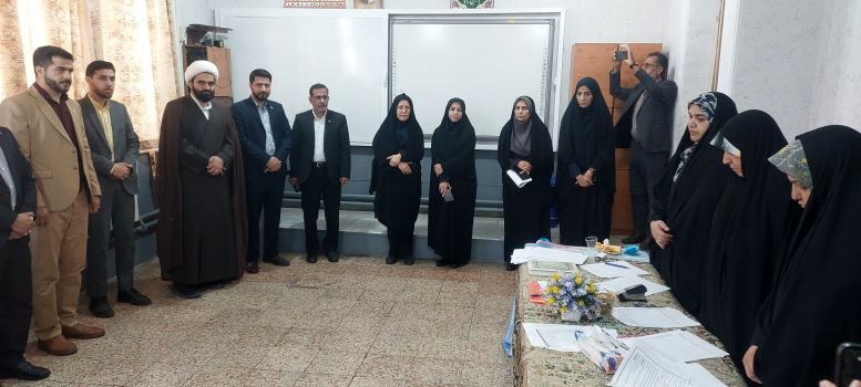 بازدید معاون پرورشی و فرهنگی وزارت آموزش و پرورش از چند مجموعه فرهنگی تربیتی دانش‌آموزی در شیراز