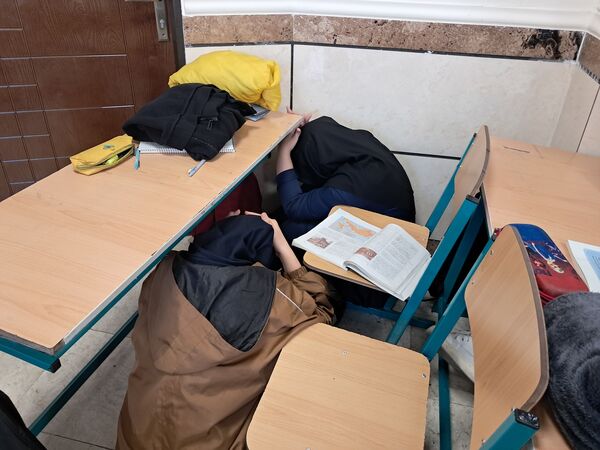 مانور زلزله در مدارس ناحیه1 زنجان