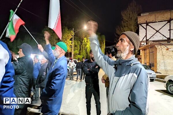 جهاد حضور در خیابان ادامه دارد