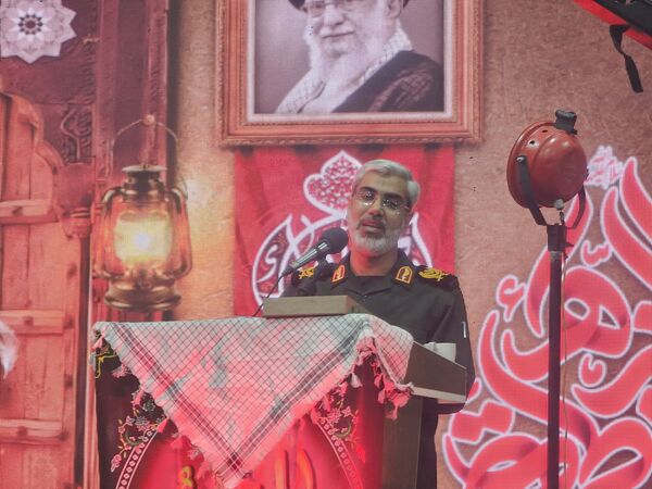 عطر حضور شهید گمنام در حاجی‌‌آباد پیچید 
