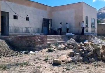 ساخت مدرسه سه کلاسه در روستای جوشاتو شهرستا شاهین‌دژ