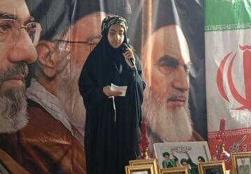رجزخوانی دانش‌آموز خبرنگار پانا در بلوار اندیشه مشهد