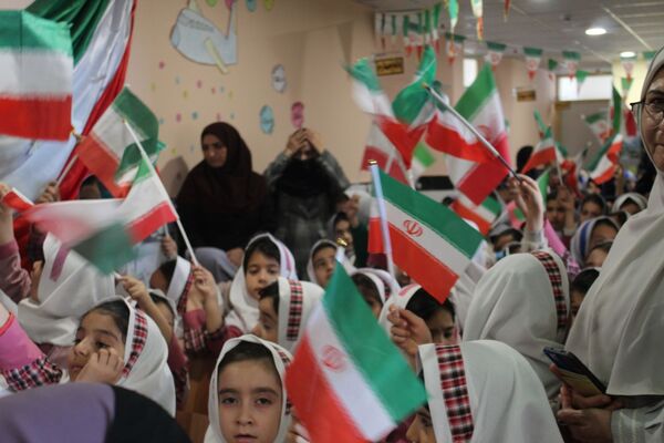 افتتاح دبستان شش کلاسه جانباز حاج عباس علی مجدی در فاروج 
