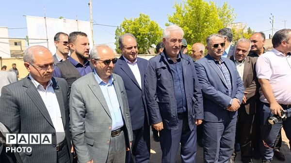  آیین کلنگ‌زنی مدرسه ۶ کلاسه خیرساز در خسروشاه