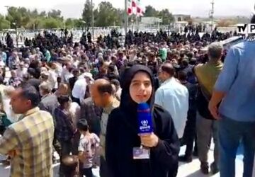 مراسم تشییع پیکر جانباز مدافع وطن پاسدار شهید محمد ثقفی در گلزار شهدای شهرستان شهرضا 