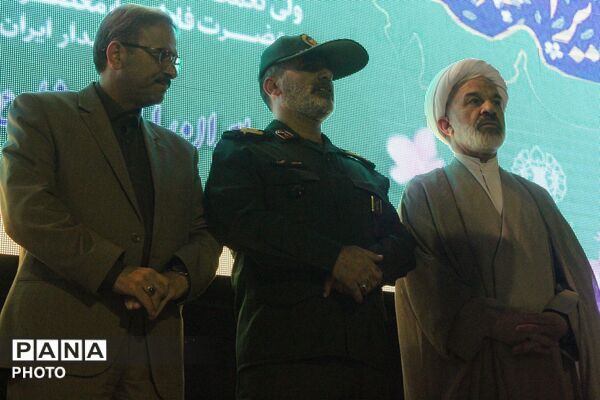 میدان شهید بجنورد؛ گواهی بر ایمان و اتحاد مردم