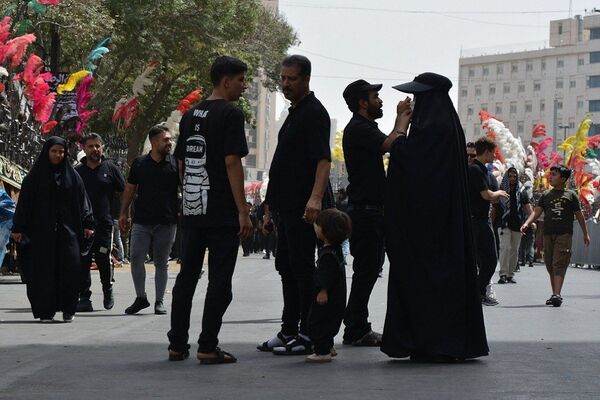  انا علی العهد، ما نسل ظهوریم