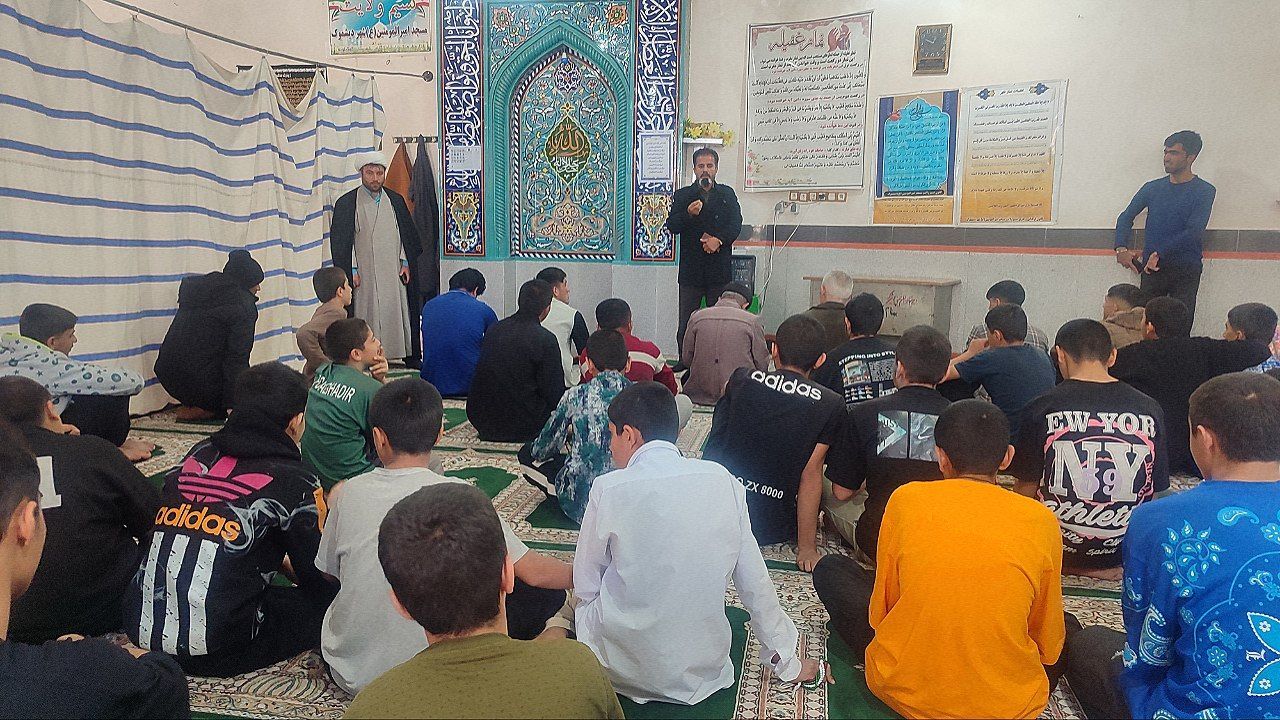 اعتکاف پسران دیشموک در مسجد امیرالمؤمنین(ع)