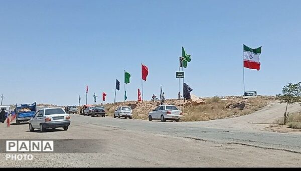 در جست‌وجویِ خویش؛ گام‌هایی میانِ خاک و آسمان، رو به سویِ آستانه‌یِ تو