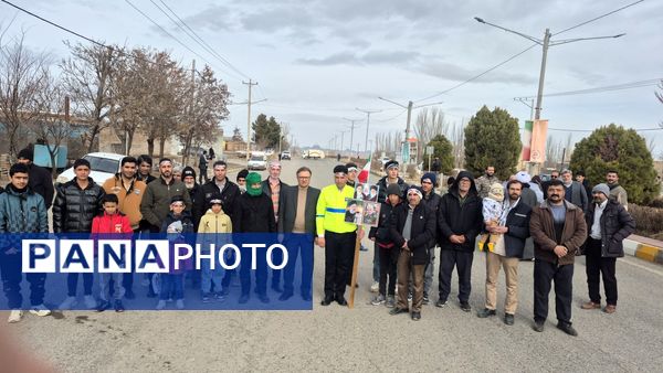 حضور پرشور مردم روستای اسد آباد در راهپیمایی ۲۲ بهمن