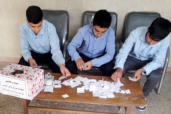 انتخابات شورای دانش‌آموزی در ناحیه 2 شهرری 