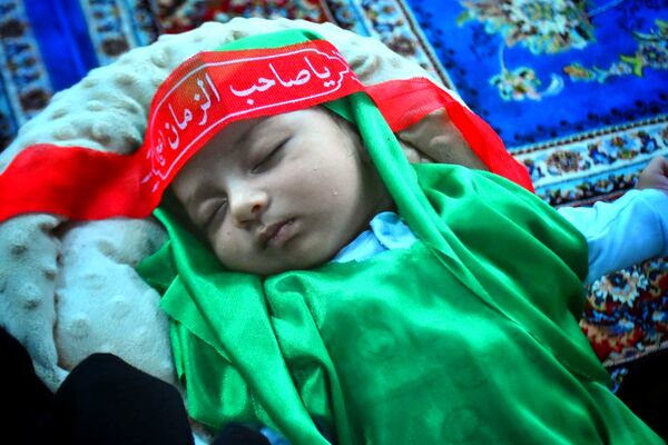 همایش بزرگ شیرخوارگان حسینی در زابل 