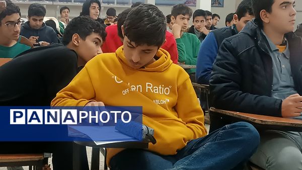 برگزاری کلاس پدافند غیر عامل ویژه پایه‌های دهم دبیرستان شاهد ابوذر غفاری نیشابور