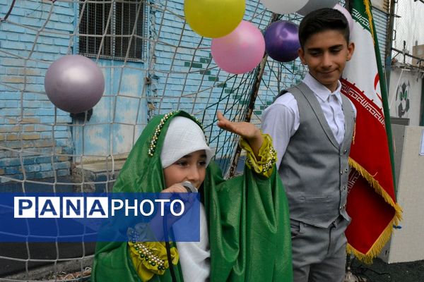برگزاری مسابقات ورزشی ویژه اولیای دانش‌آموزان دبستانی در ناحیه ۲ بهارستان