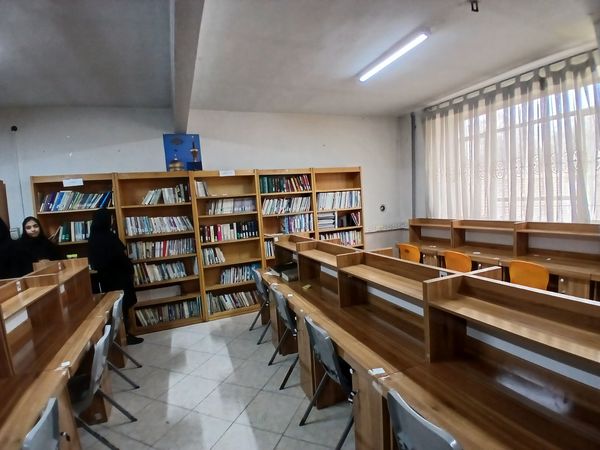 افتتاحیه سالن مطالعه شهید سردار سلیمانی در دبیرستان آزرم ناحیه یک مشهد
