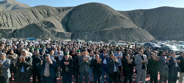 برگزاری نماز عید فطر در شهرستان نیشابور 