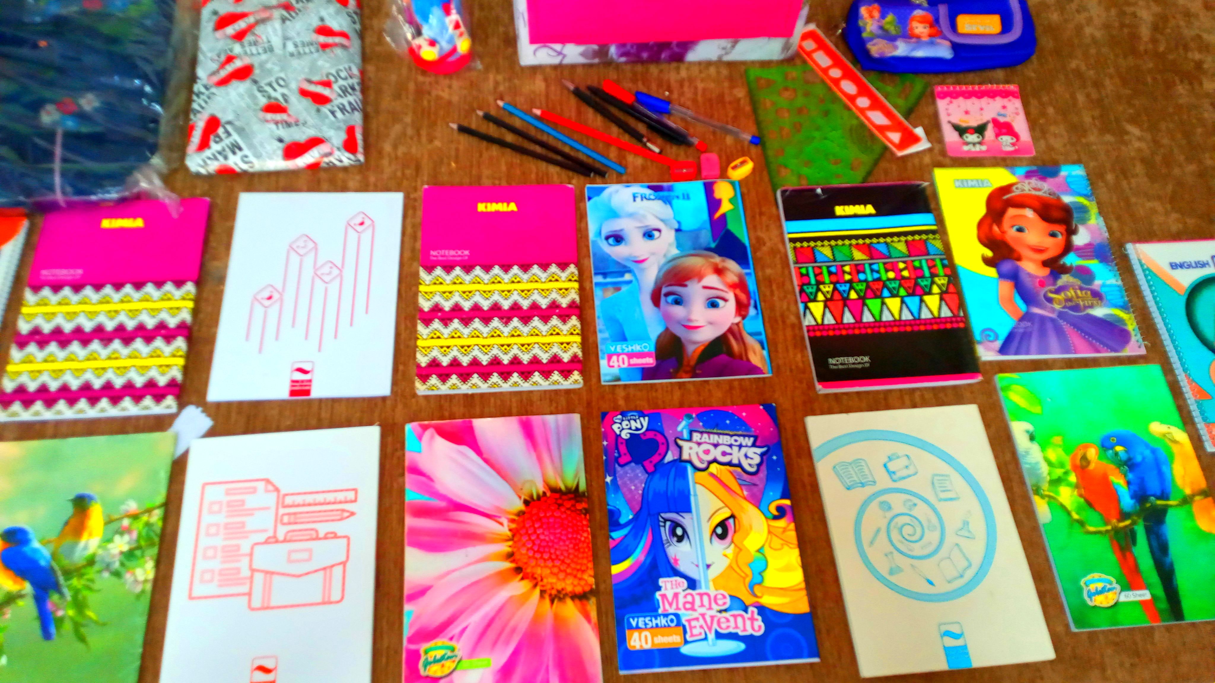 جشن عاطفه ها در دبیرستان دخترانه ی میرزا جعفر سروقد