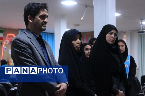 افتتاحیه «مدرسه انقلاب» در مدرسه تقوی‌پیشگان بهارستان‌دو