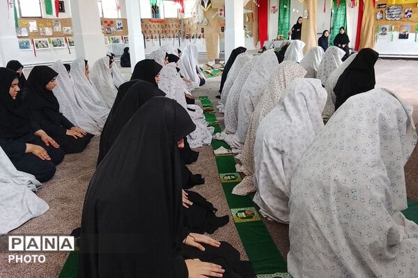 از سجاده های مدرسه تا آیه های فتح 