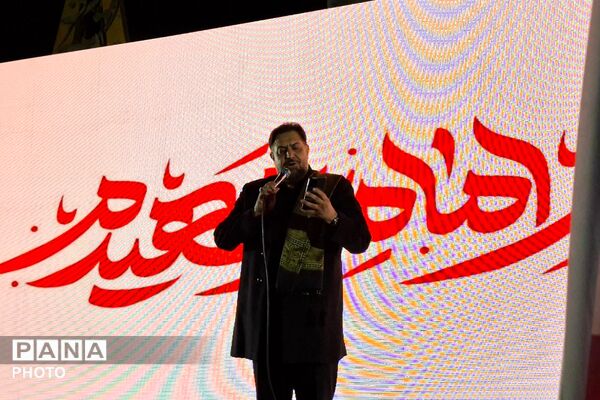 خروش پرشور مردم شهرستان قرچک در پنجمین شب از تجمعات خونخواهی رهبر شهید
