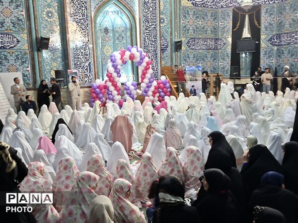 آغاز فصل تازه‌ای از بندگی برای دختران در جشن تکلیف