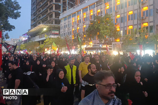 وداع باشکوه با خورشید در شهر خورشید؛ مشهد یکپارچه در سوگ