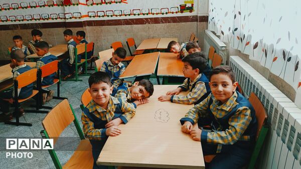 جشن شکوفه‌ ها؛ آغاز یک مسیر تازه برای کلاس اولی‌ ها
