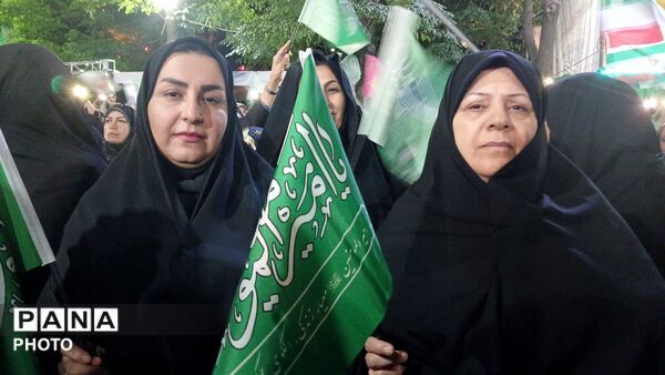 خرم آباد در عید غدیر صحنه‌ای باشکوه از وحدت و ولایتمداری خلق کرد