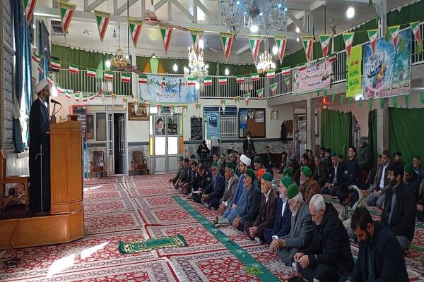 اقامه نماز عبادی،سیاسی جمعه همزمان با ایام دهه فجر در شهر بار نیشابور