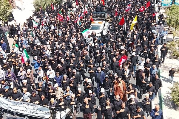 روایت راهپیمایی جاماندگان اربعین حسینی در شهرستان ساوه 
