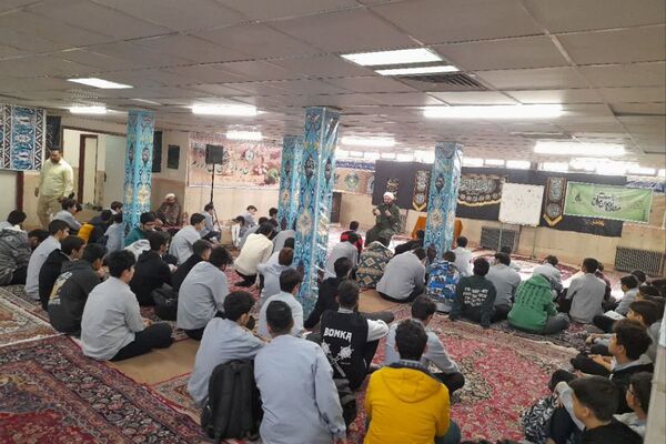 سلسله جلسات گفتمان دینی و مشاوره خانواده در هنرستان موفقیان
