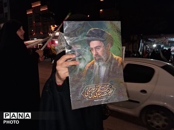 مراسمی باشکوه  به مناسبت  روز نوزدهم  شهادت رهبر معظم انقلاب