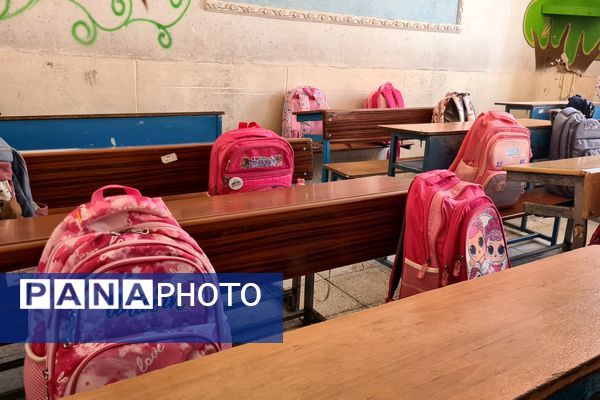 آیین نواختن زنگ ایثار و مقاومت در مدارس آباده