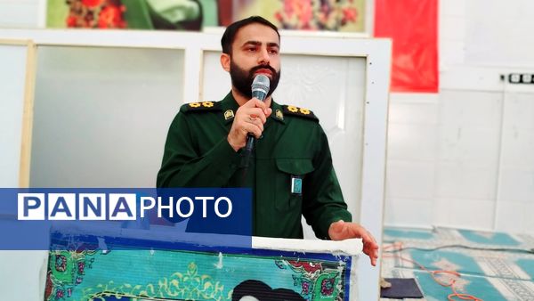 دانش‌آموزان در تریبون آزاد، نقدهای خود را به مسئولان مطرح کردند