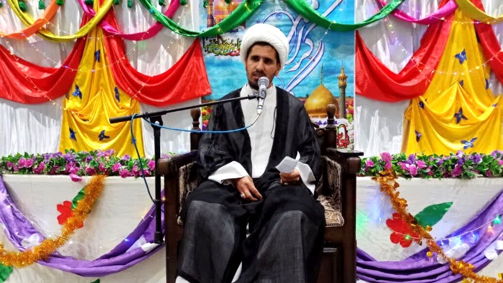ولادت امام رضا(ع) فرصتی برای تأمل در سیره و اخلاق آن حضرت است