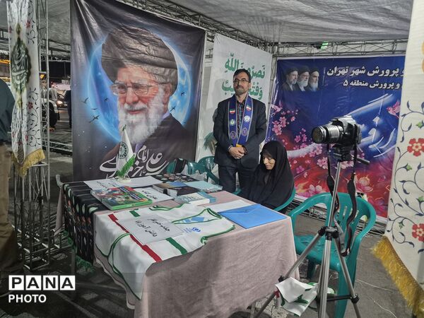 «قرار فرهنگی» صادقیه؛ فرصتی برای معرفی ظرفیت‌های تربیتی دانش‌آموزان منطقه ۵