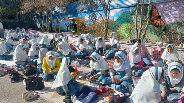 شادی و نشاط در روز جهانی کودک در دبستان لطیفه 