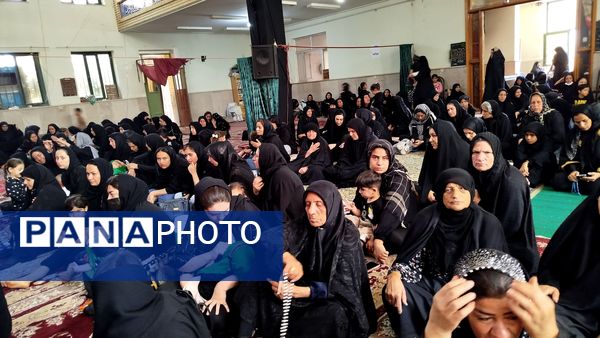 مراسم شیرخوارگان حسینی در شهرستان ایلام