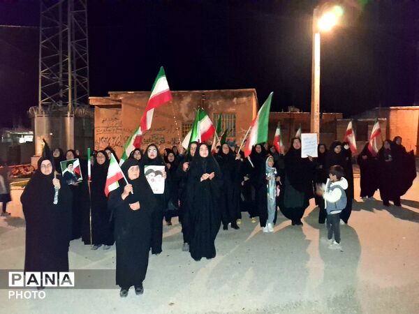 مراسم چهلم رهبر شهید و کودکان میناب