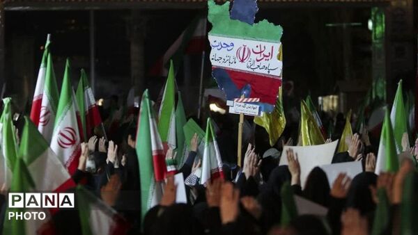 سیل بیعت، قطره‌قطره شکل می‌گیرد