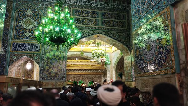 مشهد، غرق نور علوی در شب ولادت امیر مؤمنان (ع)
