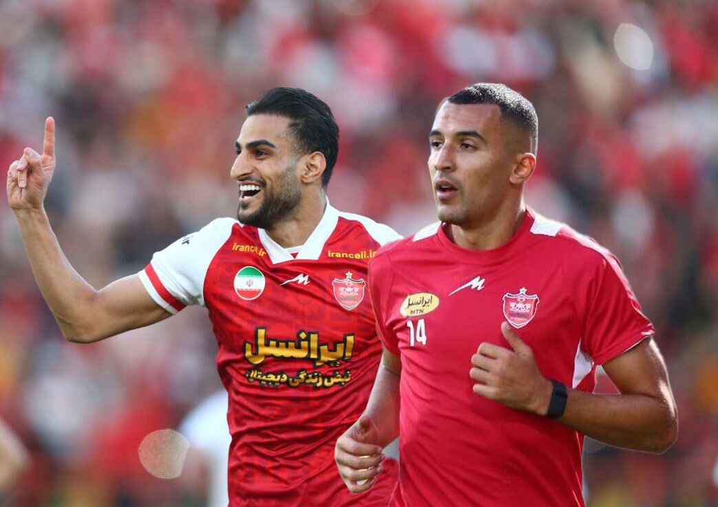 سکانس اخراجی‌ها در پرسپولیس، باهویی و زاهدی فسخ کردند