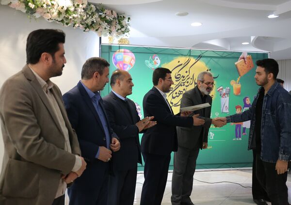 آیین اختتامیه جشنواره‌های فرهنگی و هنری کشور به میزبانی تبریز