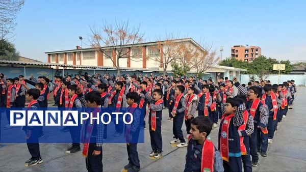 همایش وطن یار در دبستان حضرت علی اصغر گرگان 