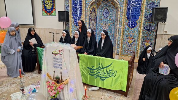 شور و شادی میلاد منجی عالم در دارالقرآن امام حسین (ع) ناحیه ۶ مشهد