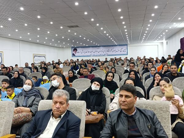 برگزاری جشن یلدا برای کودکان پیش دبستانی در خلیل آباد 