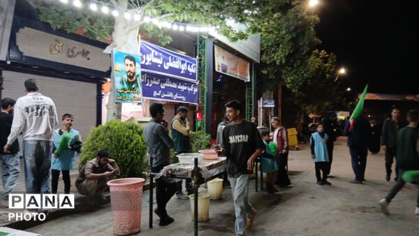 موکب ها هر شب میزبان مردم نیشابور در سراسر شهر می شوند
