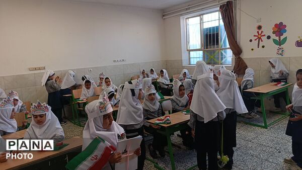 زنگ آغاز سال تحصیلی در مدرسه ابتدایی شهید کاظمی