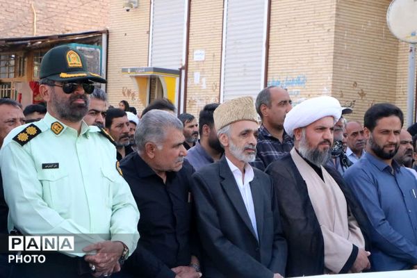 اعلام بیعت تمام قد مردم فهرج با پرچمدار انقلاب
