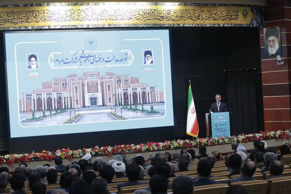 آیین نهضت توسعه عدالت در فضای آموزشی با مشارکت مردم در مشهد